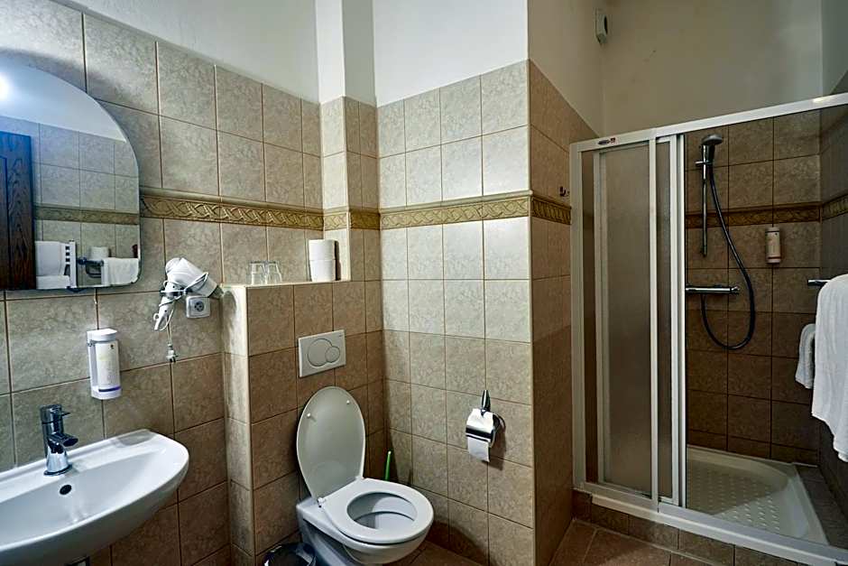 Vivaldi Apartments