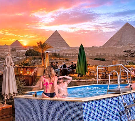 Pyramids Height Hotel & Pyramids Master Scene Rooftop