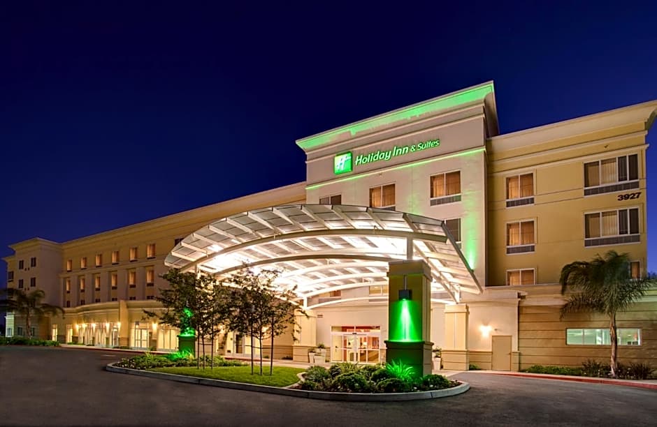 Holiday Inn Hotel & Suites Bakersfield By IHG