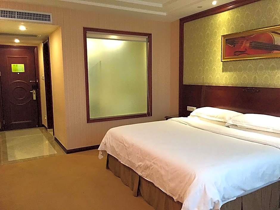 Vienna International Hotel Changsha Yuelushan West Bus Metro Station