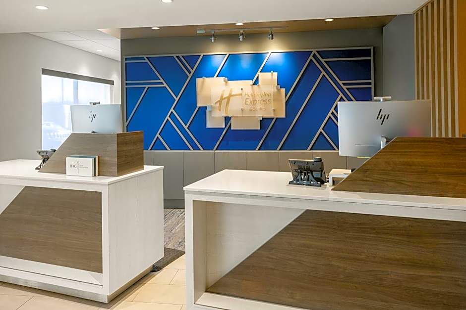 Holiday Inn Express And Suites Waynesboro East By IHG