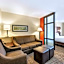 Comfort Suites East Lincoln - Mall Area