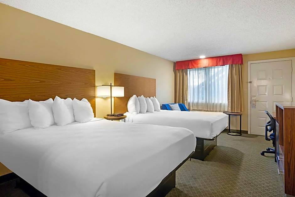 Best Western Shadow Inn
