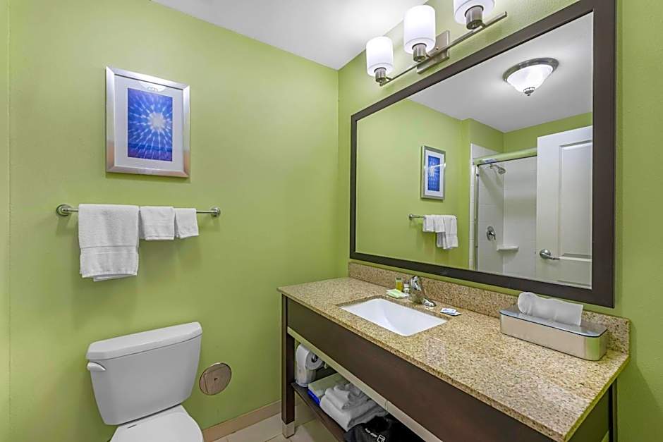 Sleep Inn & Suites Altoona North