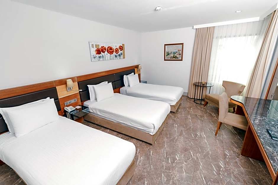 ARMİS HOTEL