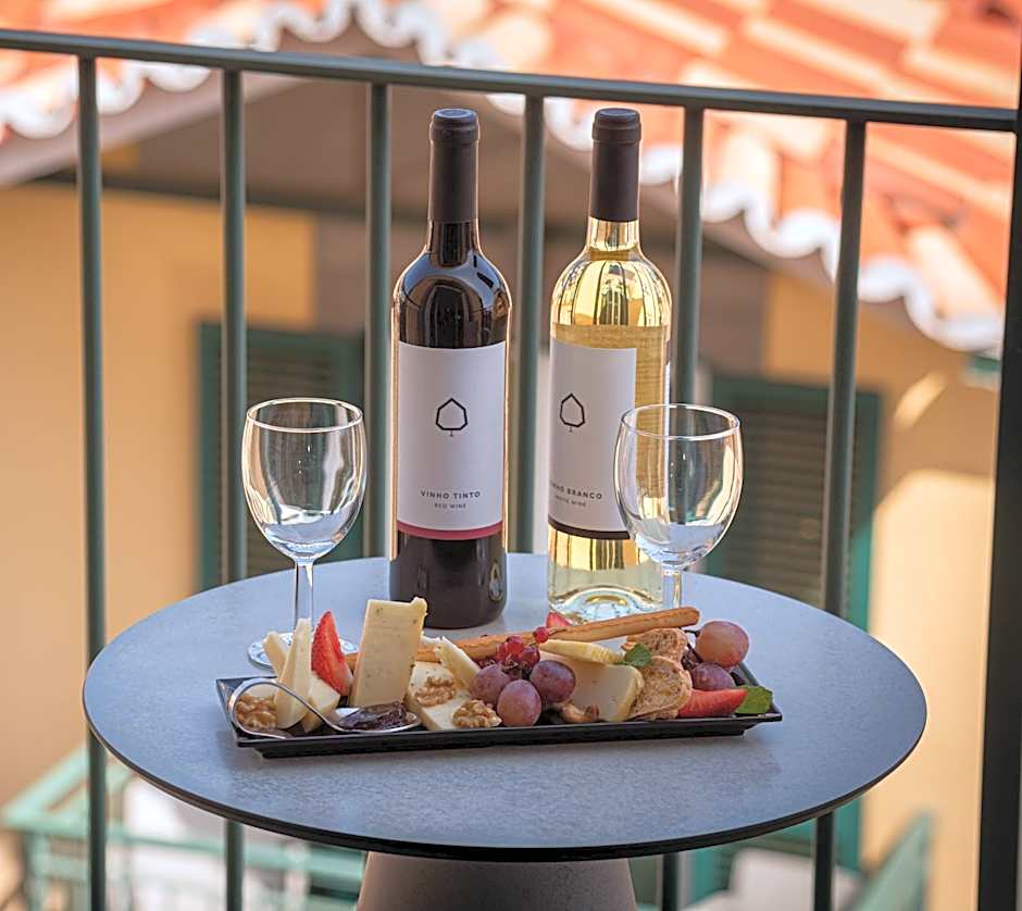 Castanheiro Boutique Hotel