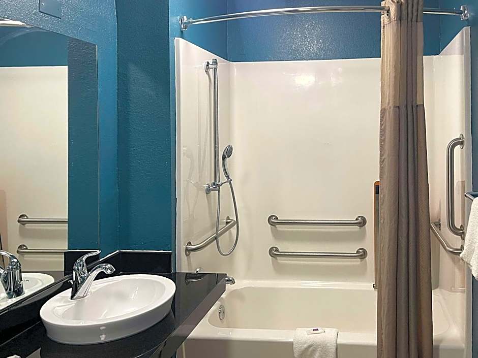 Motel 6-Memphis, TN - Downtown