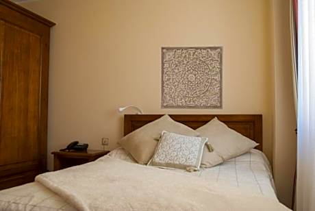 Superior Single Room