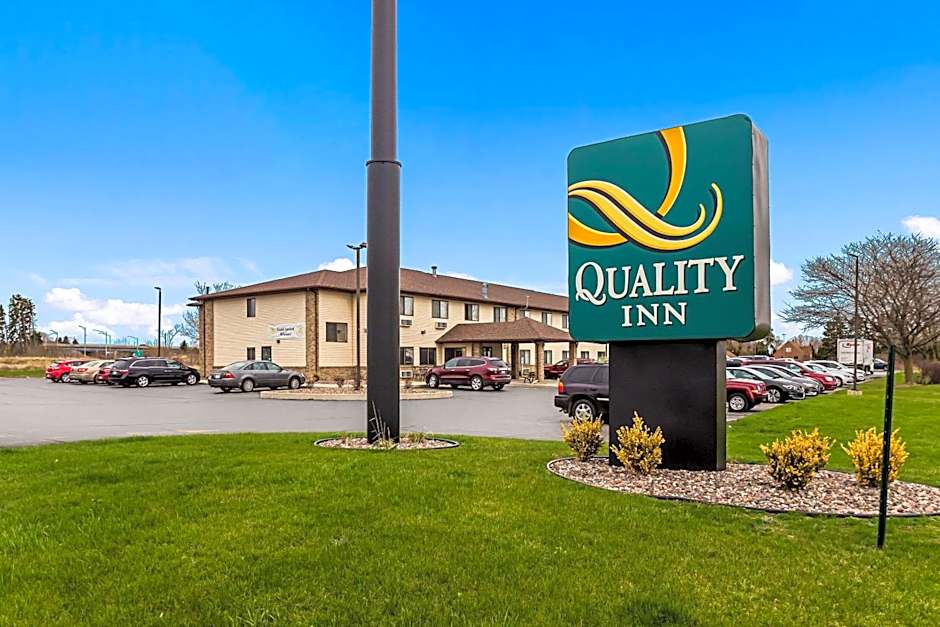Quality Inn Sheboygan North I-43