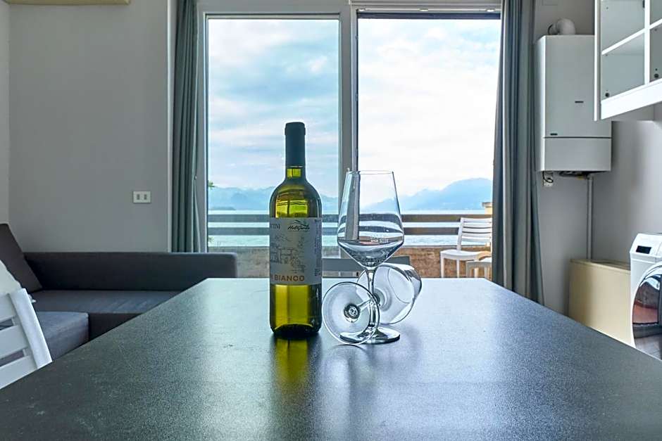 Lydie apt. exclusive holigarda