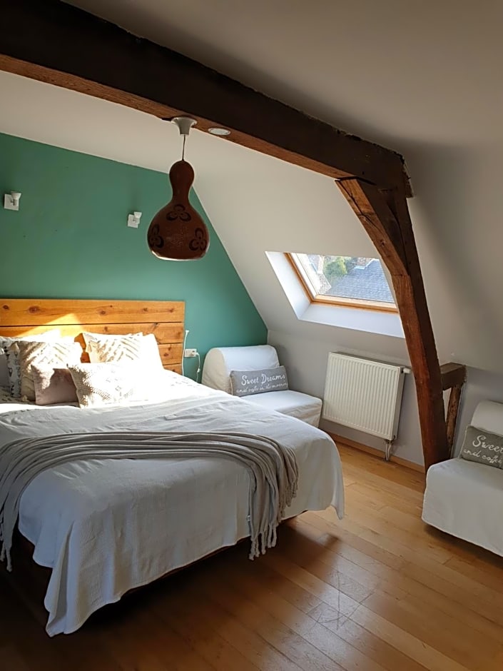 Escale Chambre d'hôtes Au coeur du vieux Profondeville entre Namur et Dinant