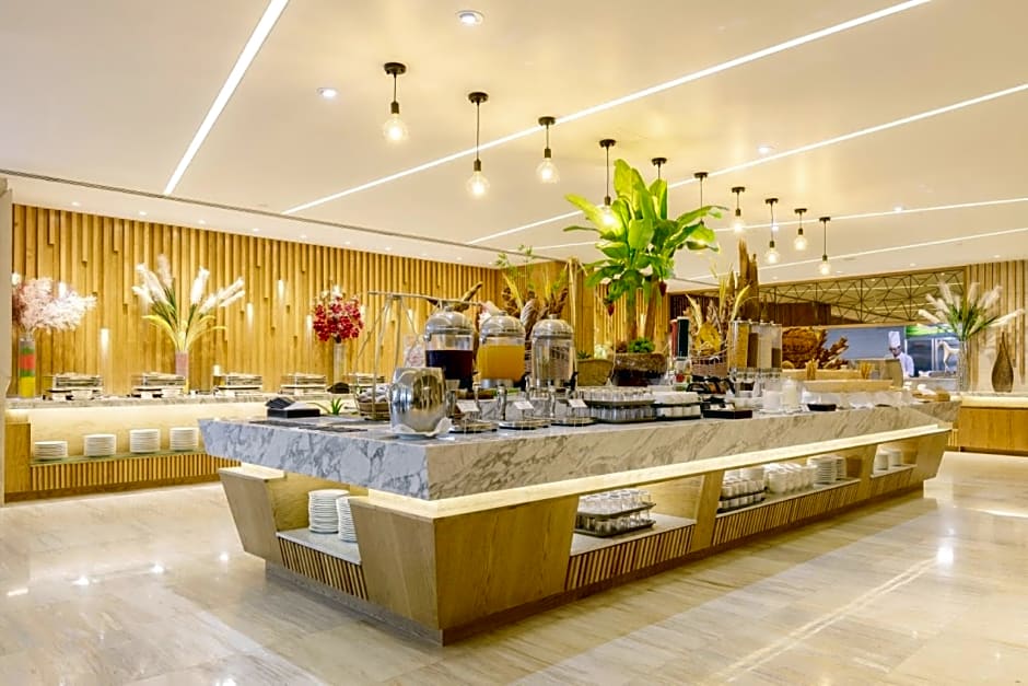 Queen Ann Nha Trang Hotel