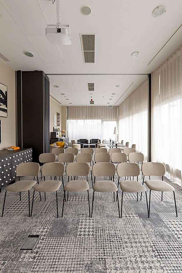 ibis Styles Warszawa Airport