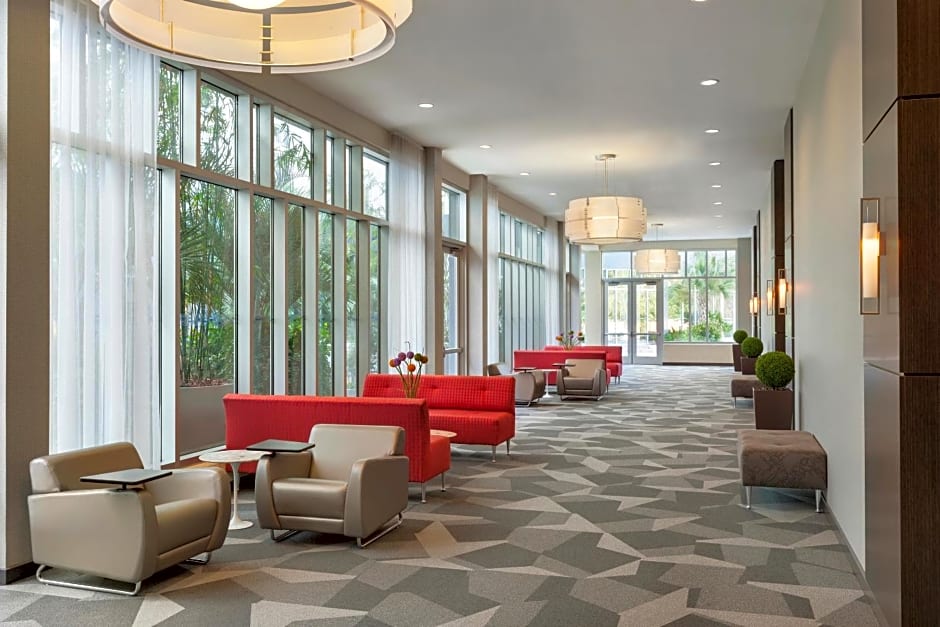 Aloft Jacksonville Tapestry Park