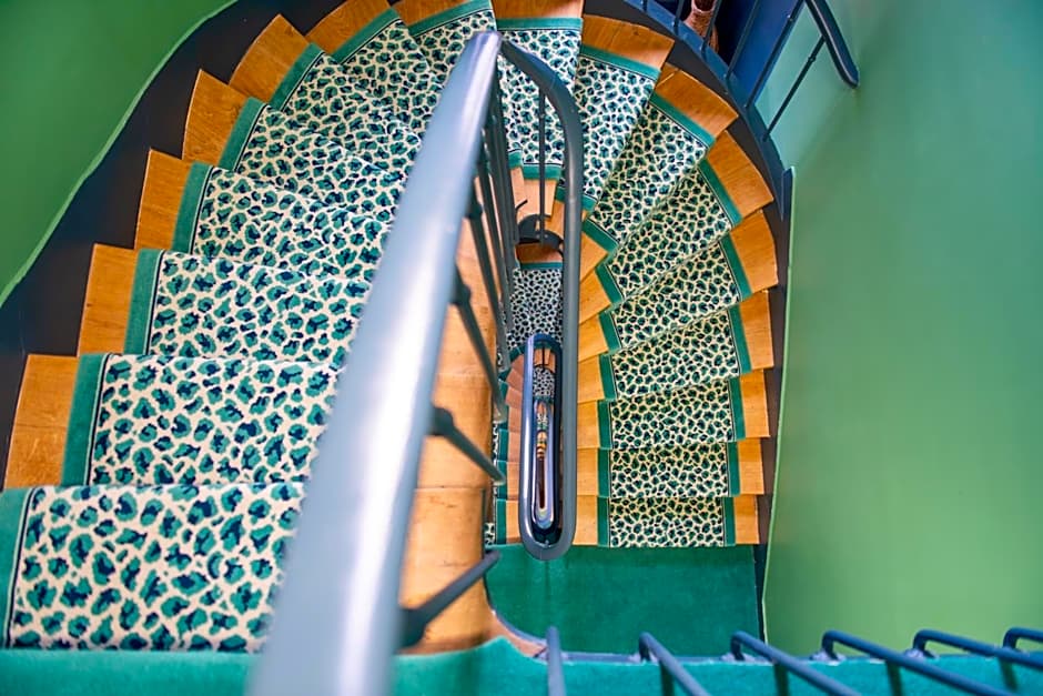 Hotel Avama Prony