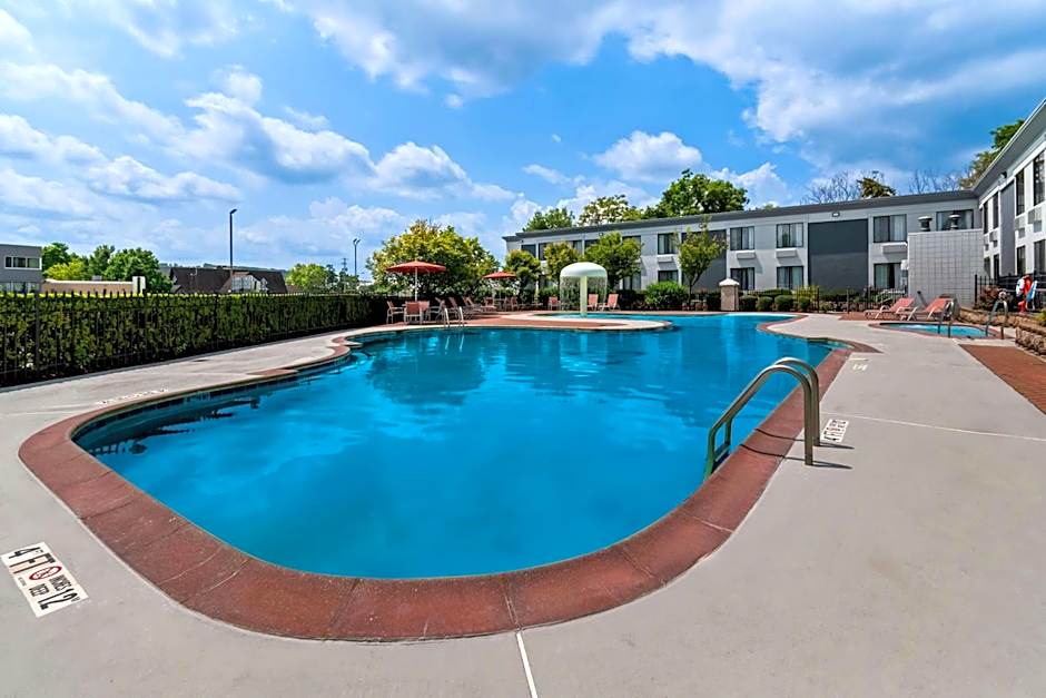 Spark By Hilton Hummelstown Hershey