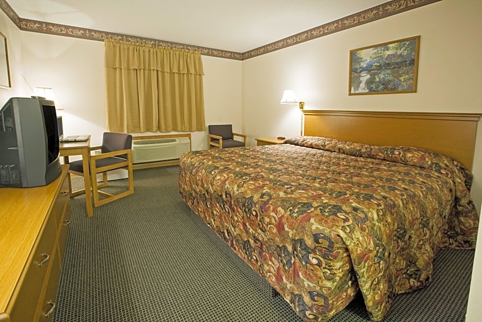 Americas Best Value Inn-Thief River Falls