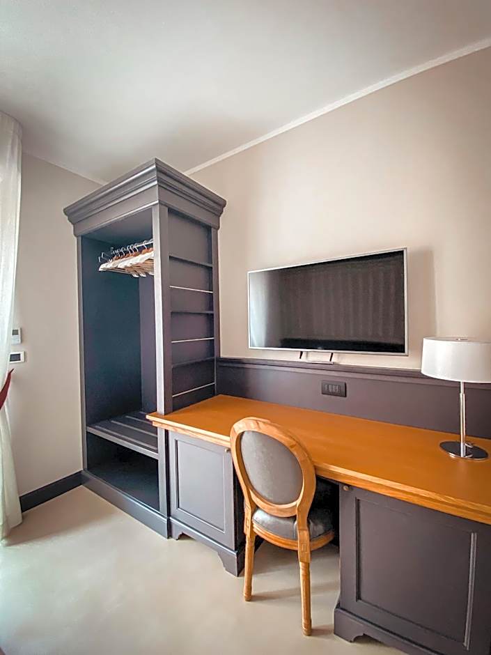 MH HOTEL VARAZZE