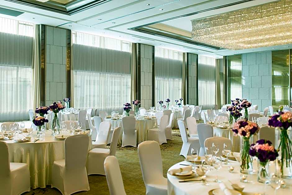 Renaissance by Marriott Suzhou Hotel