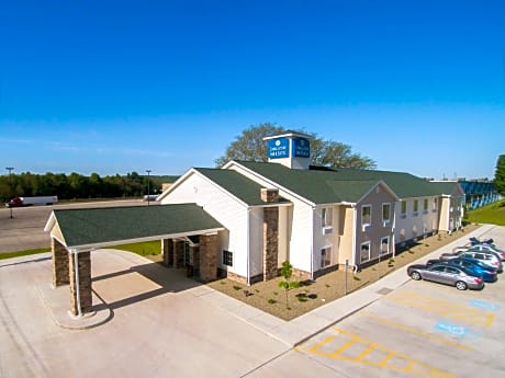 Cobblestone Inn & Suites - Corry