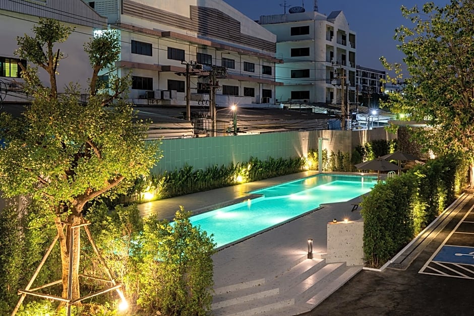 Orion Hotel and Residence