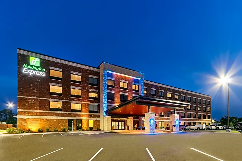 Holiday Inn Express - Wilmington - Porters Neck, an IHG Hotel