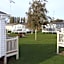 Place2bee,Family & Pet Friendly 6 Berth Caravan, Manor Park Hunstanton