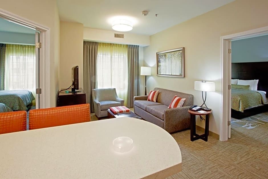 Staybridge Suites Dearborn Mi