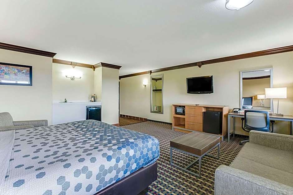 Econo Lodge Madison East