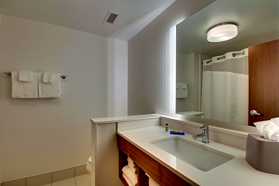 Holiday Inn Express & suites Findlay North By IHG