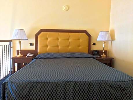 Triple Room - Split Level