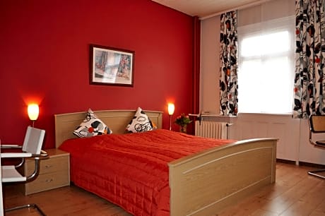 Double Room with Private External Toilet