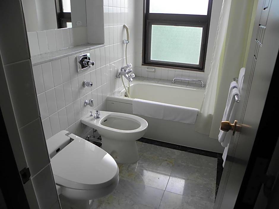 Gamagori Classic Hotel