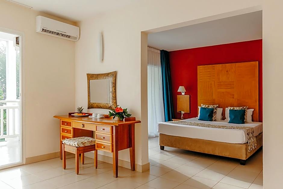 Photo 1 of 9 of Junior Suite