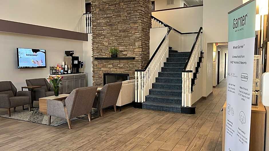 Garner Hotel Phoenix - Surprise By IHG