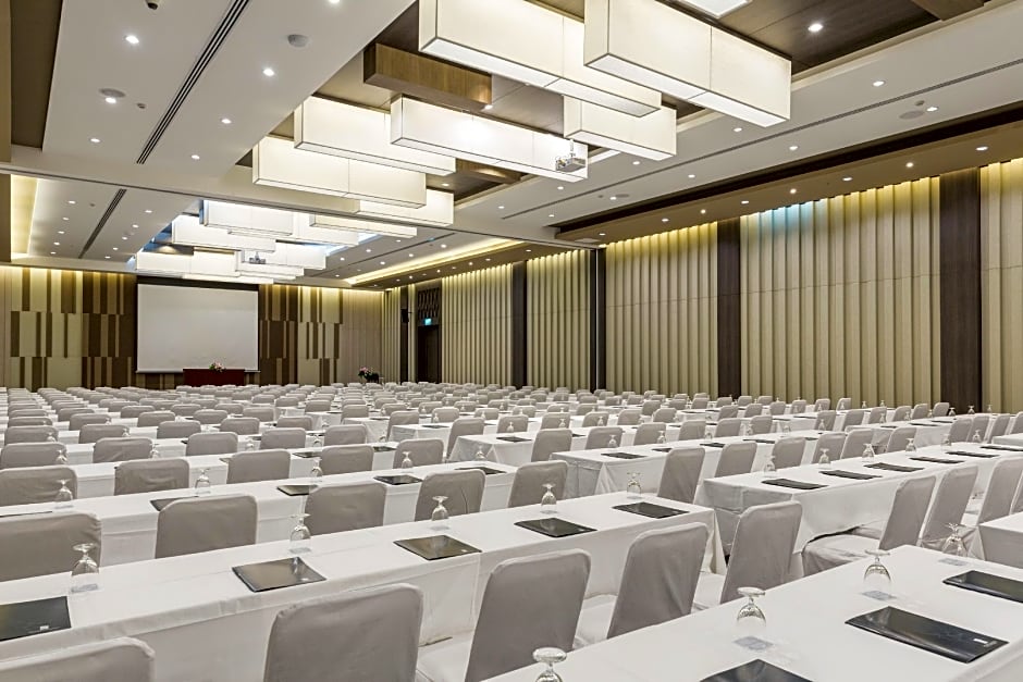 Kantary Hotel and Serviced Apartment Korat
