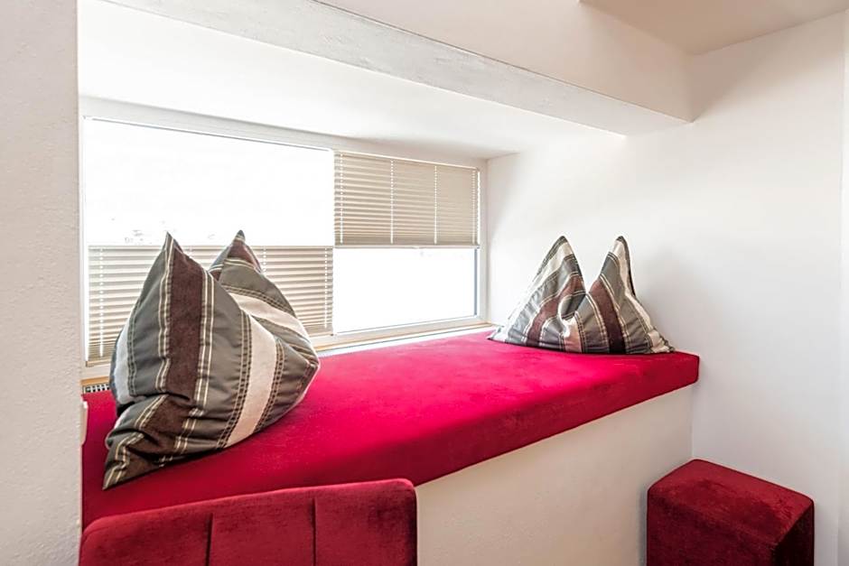 Photo 1 of 12 of Duplex