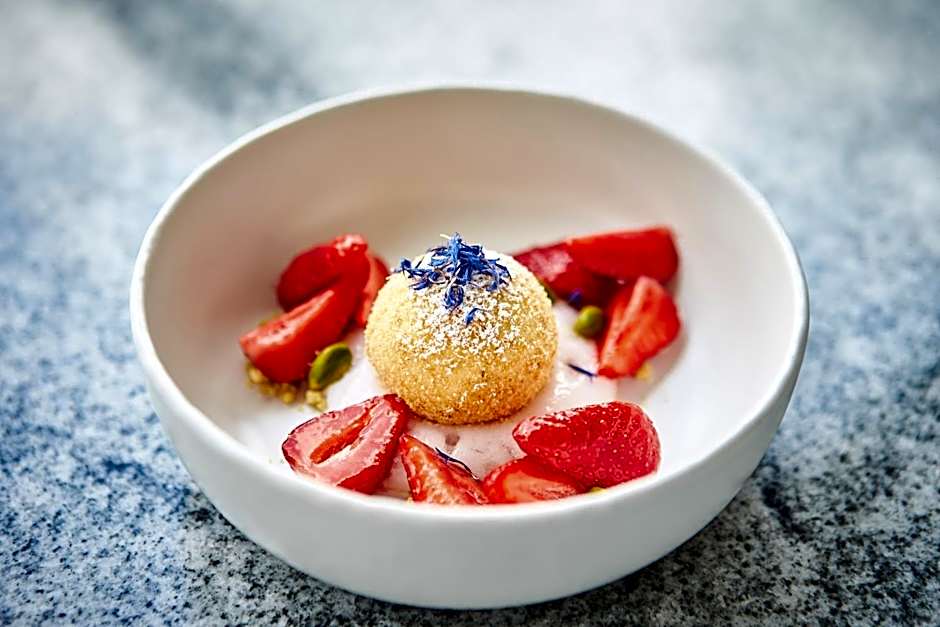 Falkensteiner Schlosshotel Velden - The Leading Hotels of the World