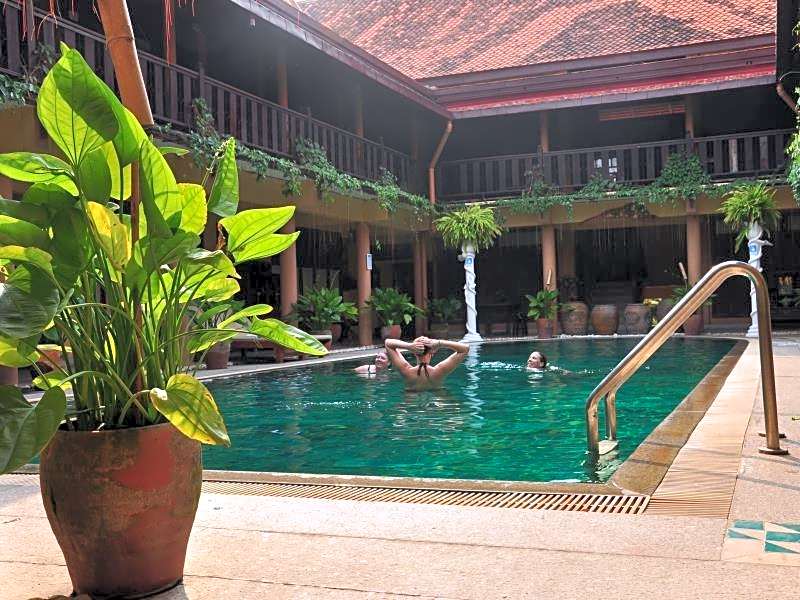 Ruean Thai Hotel