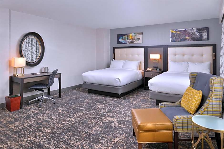 DoubleTree by Hilton Hotel Utica