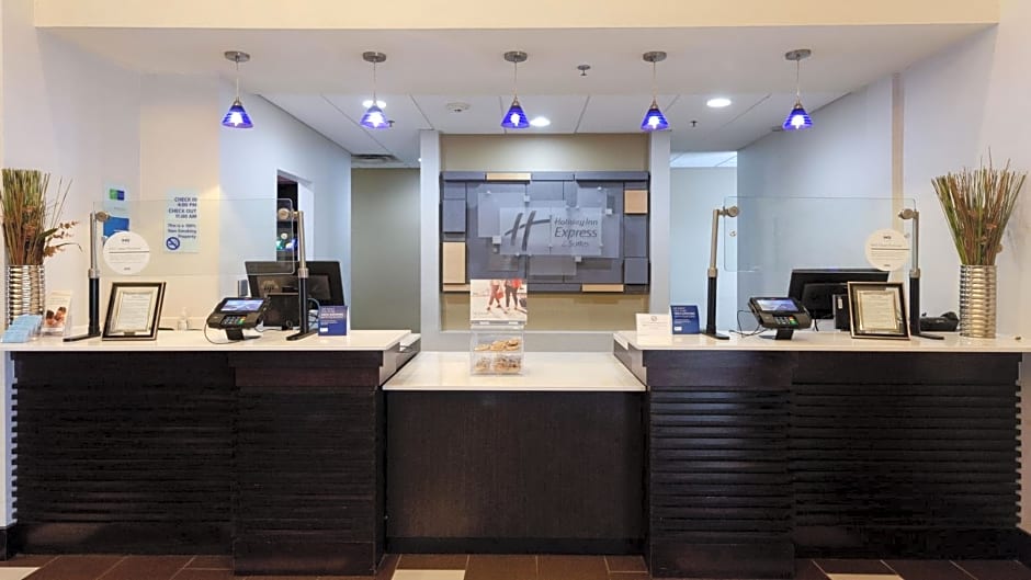 Holiday Inn Express Hotel & Suites Atlanta Airport West - Camp Creek