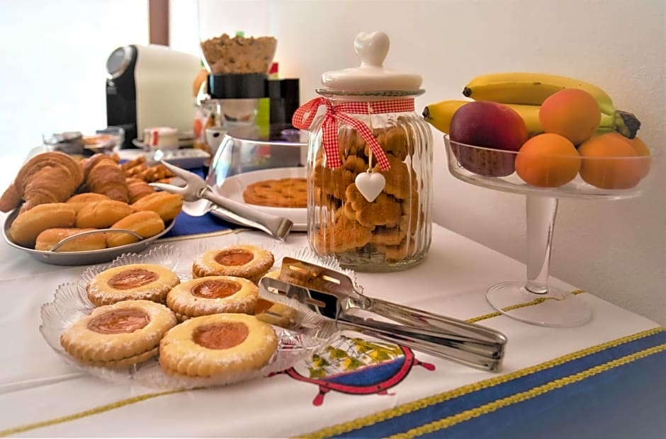 B&B Villa Apuana – Marina di Carrara, WI
