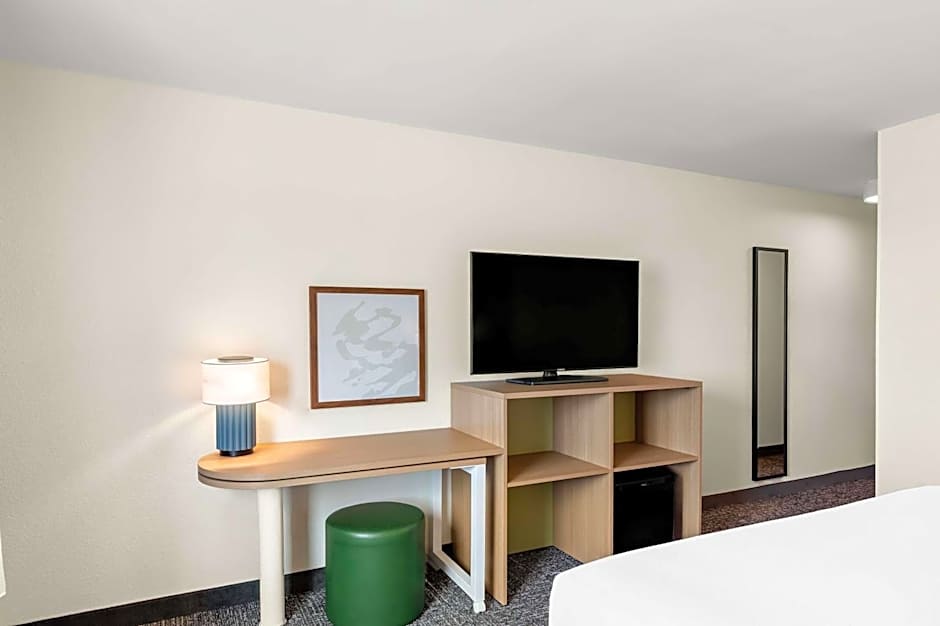 Spark by Hilton Springfield Southwest