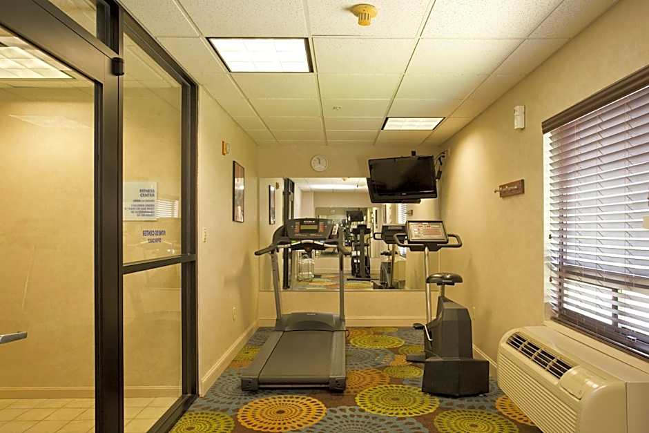 Holiday Inn Express Stephens City By IHG