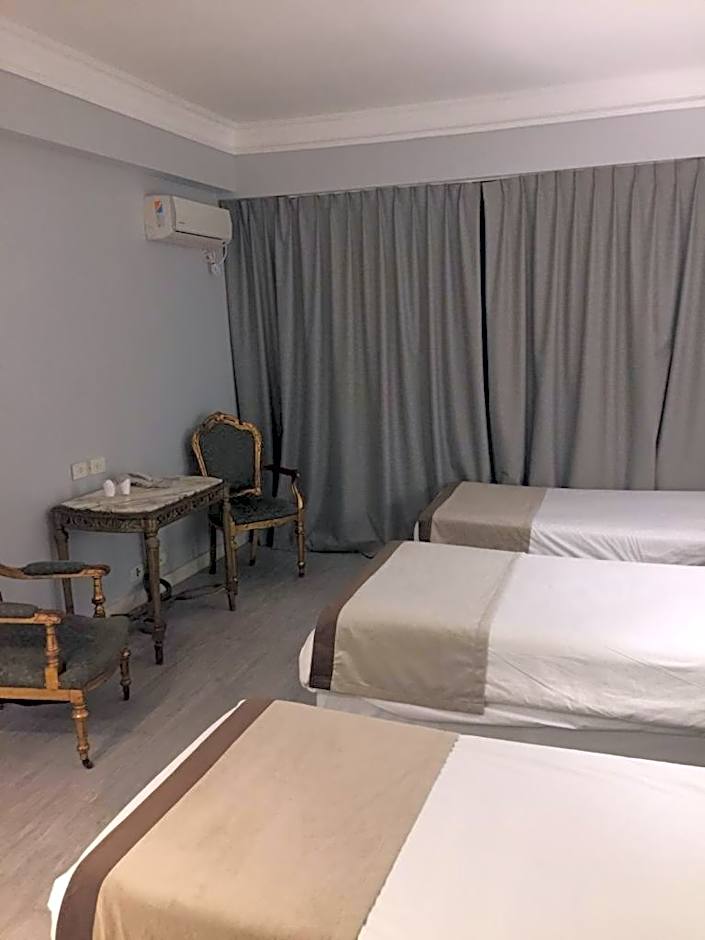 1253 Recoleta Small Hotel