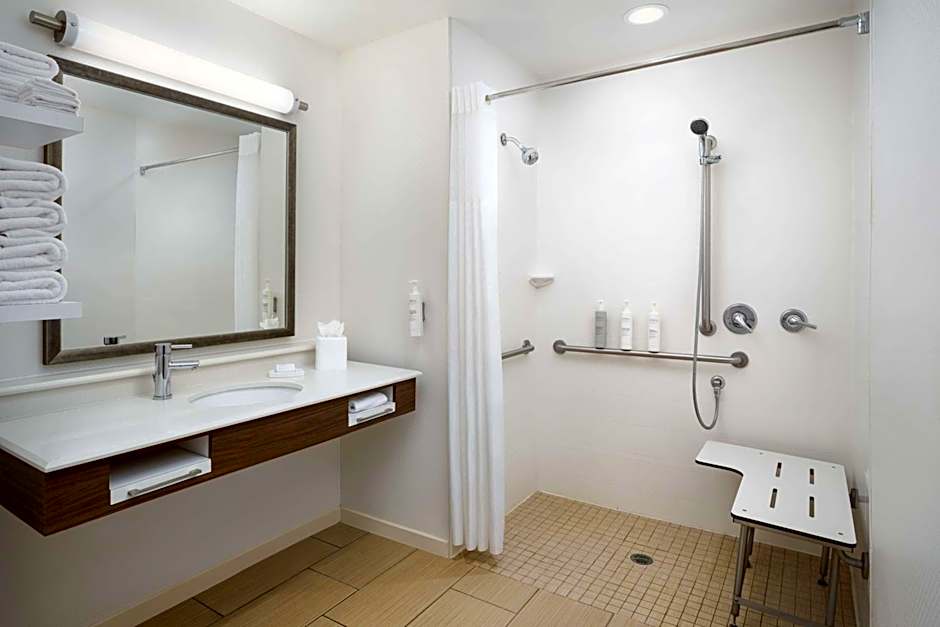 Hampton Inn By Hilton Plant City