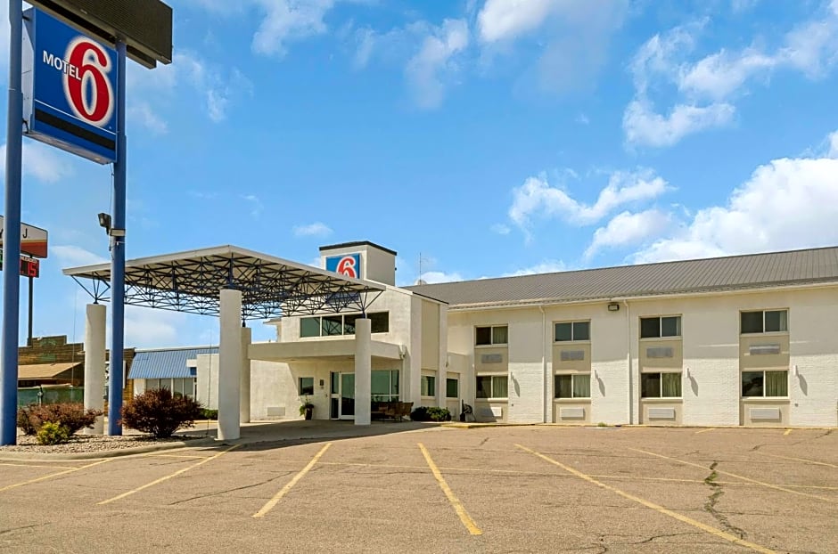 Motel 6-Big Springs, NE