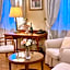 FLEUR DE LIS HOTEL