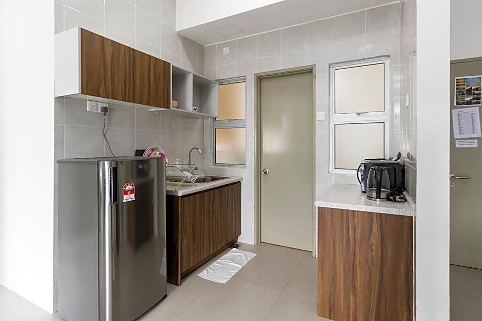 DreamScape Studio @ Golden Hill Cameron