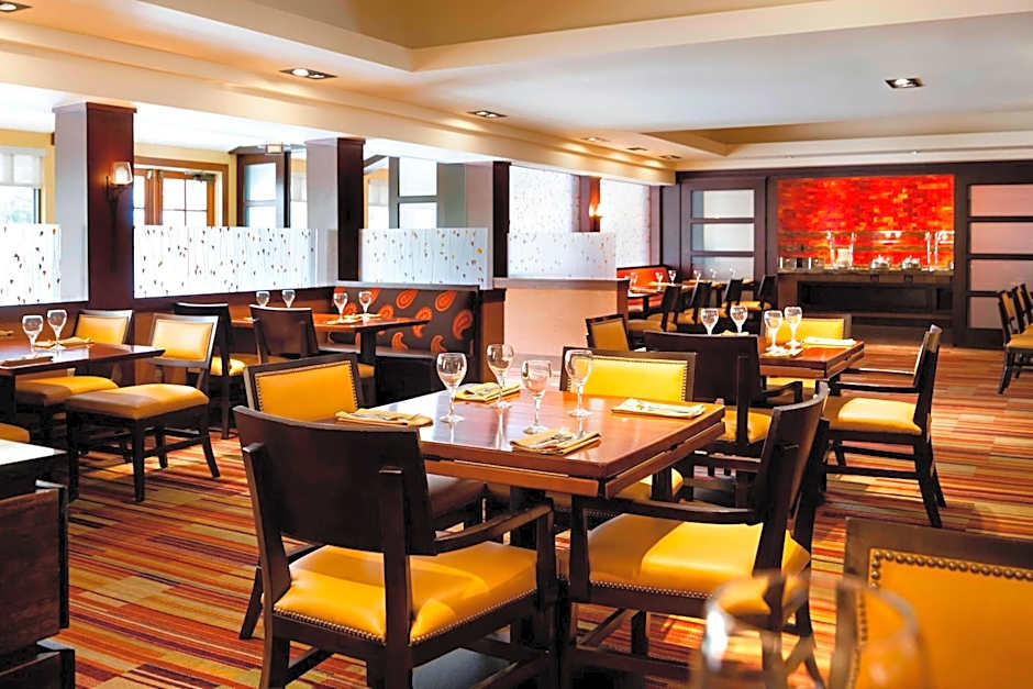 Marriott Riverside at the Convention Center